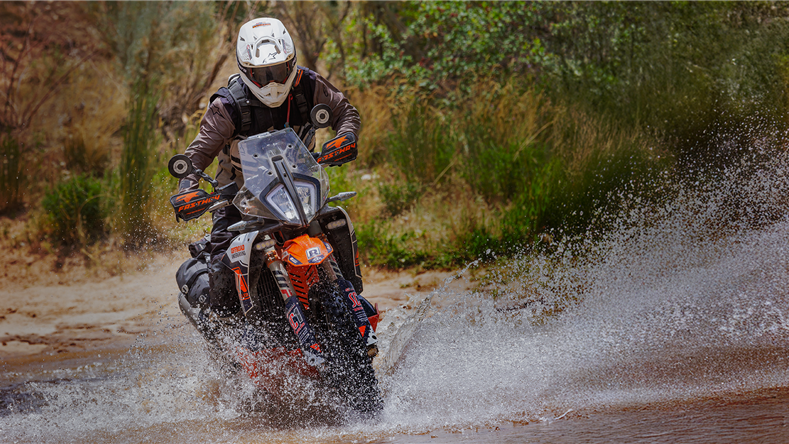 Alpinestars reveals All Terra: new adventure gear range for Spring 2025